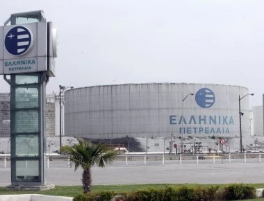 Δύο εταιρείες περνάνε στη Β' φάση του διαγωνισμού για την αγορά των ΕΛΠΕ